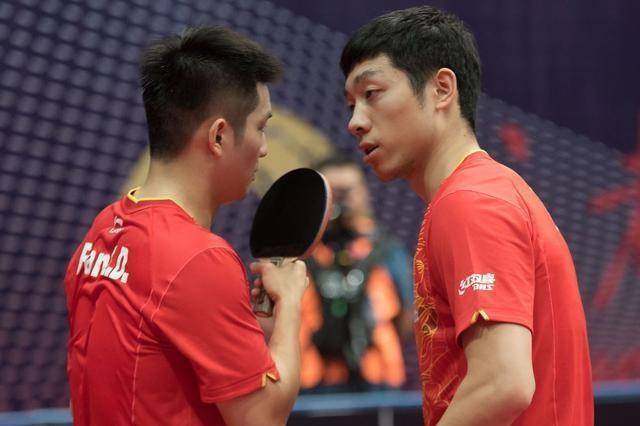 并在防守端 并在防守端