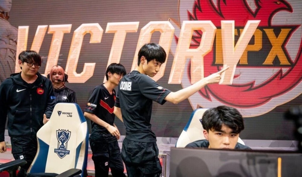 东契奇则展 东契奇则展